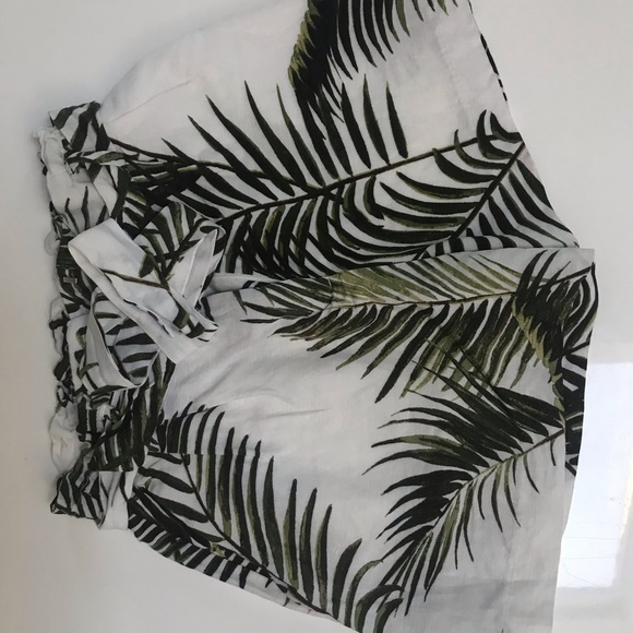 H&M WOMEN'S PALM PRINT PLEATED SHORTS LINEN WHITE 0 - Picture 5 of 5